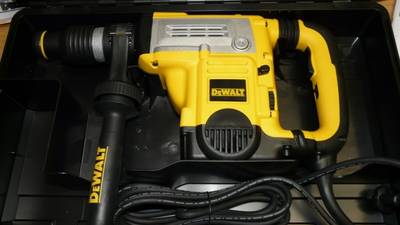 Perforateur D25603K SDS-MAX DeWALT