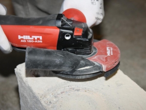 Meuleuse sans fil Hilti AG 150-A36 © Benjamin LEHARIVEL - Zone Outillage